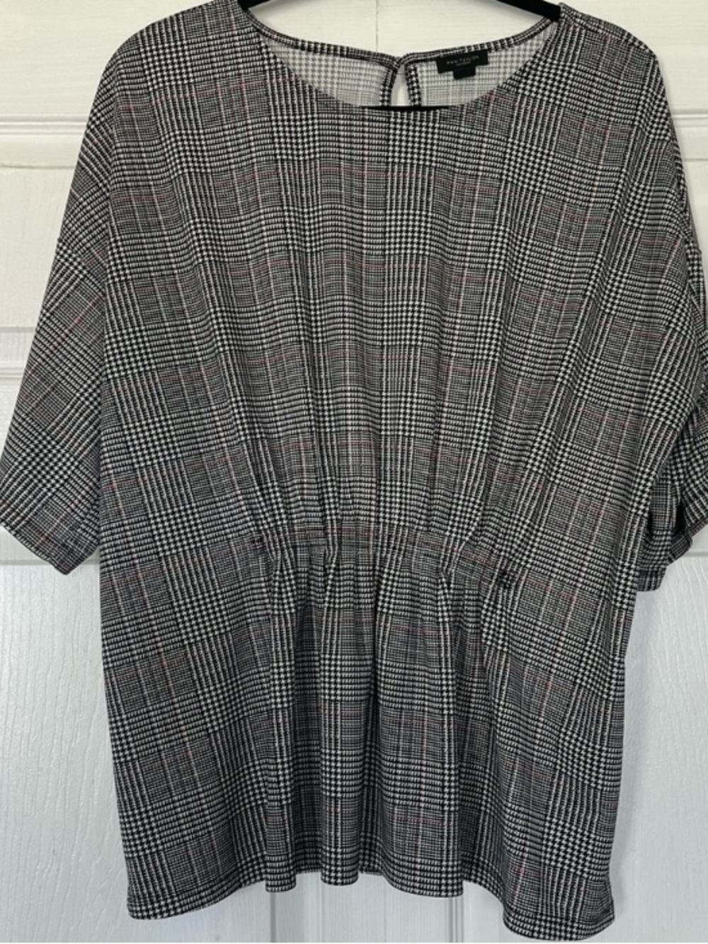 Ann Taylor Plaid Short Sleeve Peplum Dress blouse top - Black and White plaid XL
